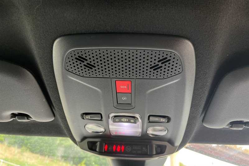 Vehicle 33