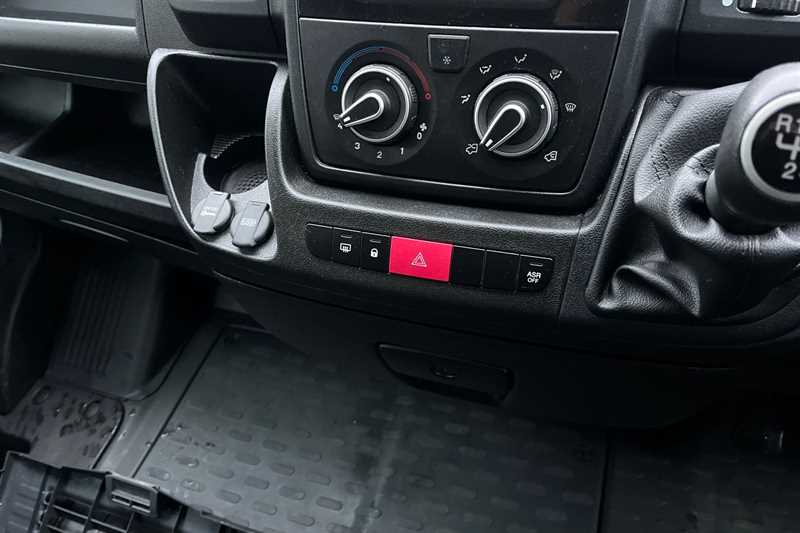 Used Vauxhall Movano 2023 for sale - 77471635: Photo 15