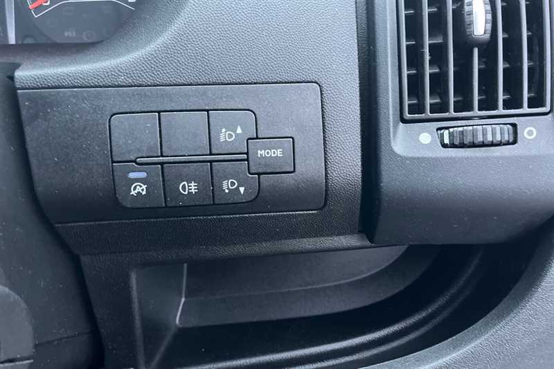 Used Vauxhall Movano 2023 for sale - 77471635: Photo 30