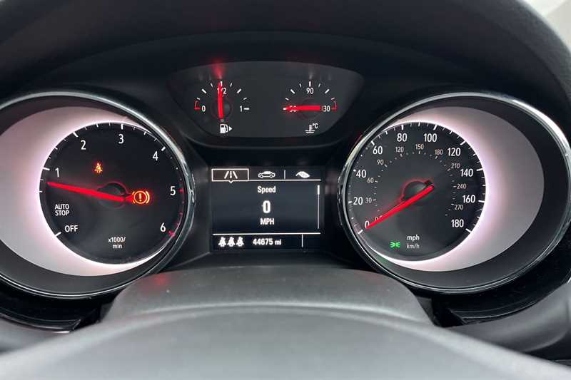 Used Vauxhall Astra 2017 for sale - 77471809: Photo 20