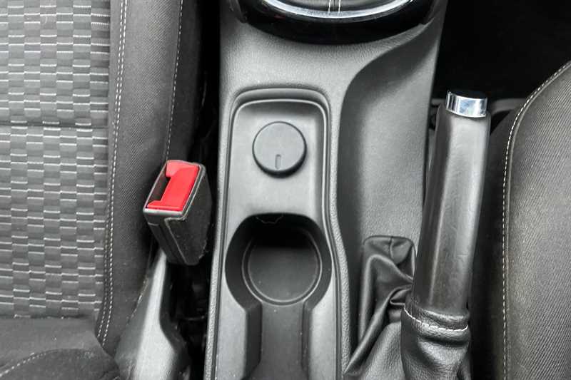 Used Vauxhall Astra 2017 for sale - 77471809: Photo 40