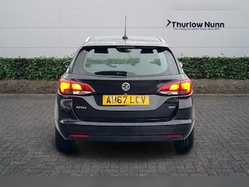 Used Vauxhall Astra 2017 for sale - 77471809: Photo