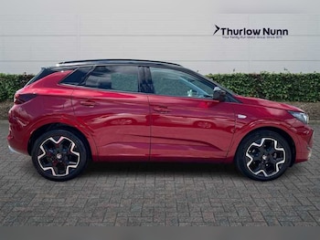 Used Vauxhall Grandland 2024 for sale - 76204471: Photo 2