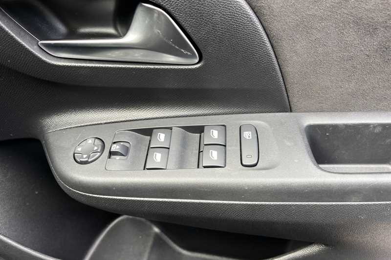 Used Vauxhall Corsa 2022 for sale - 76168921: Photo 16