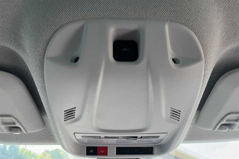 Vehicle 33