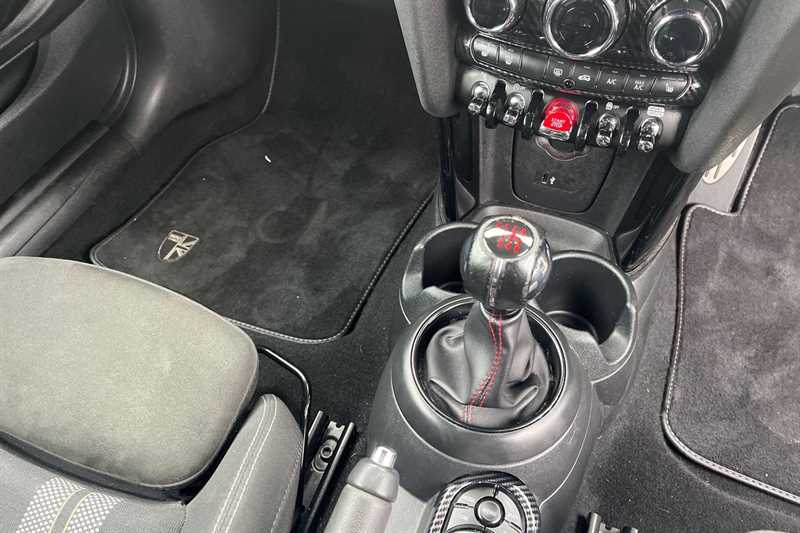 Used MINI Hatch 2019 for sale - 76315882: Photo 14