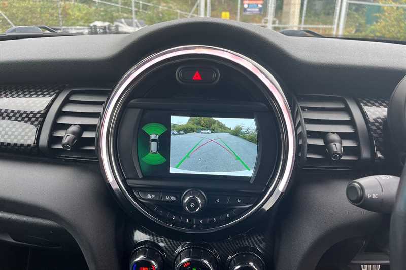 Used MINI Hatch 2019 for sale - 76315882: Photo 19