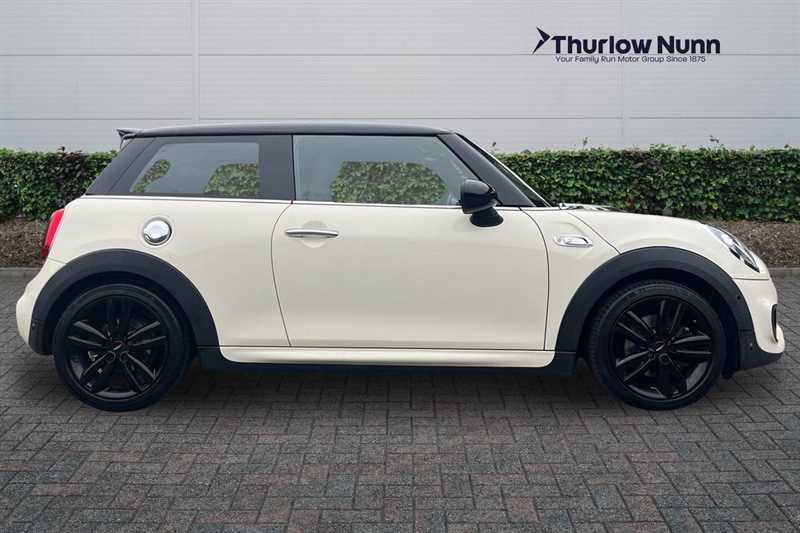 Used MINI Hatch 2019 for sale - 76315882: Photo 2