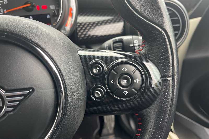 Used MINI Hatch 2019 for sale - 76315882: Photo 22