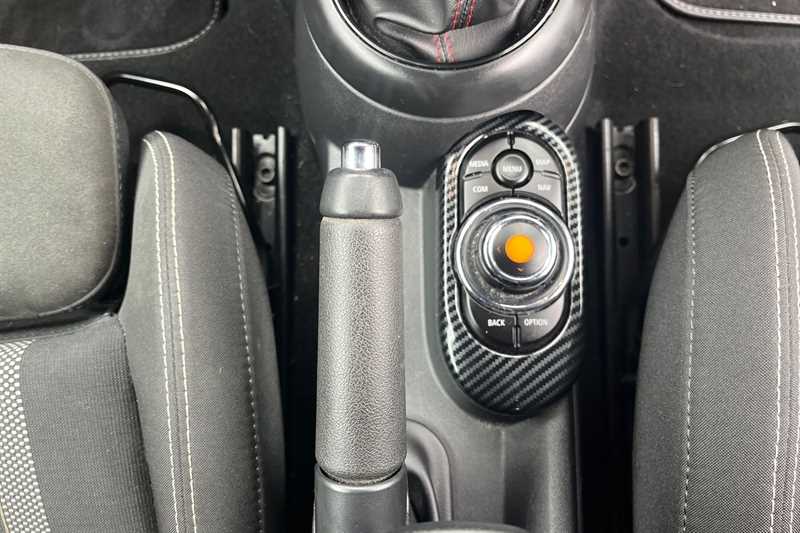 Used MINI Hatch 2019 for sale - 76315882: Photo 40