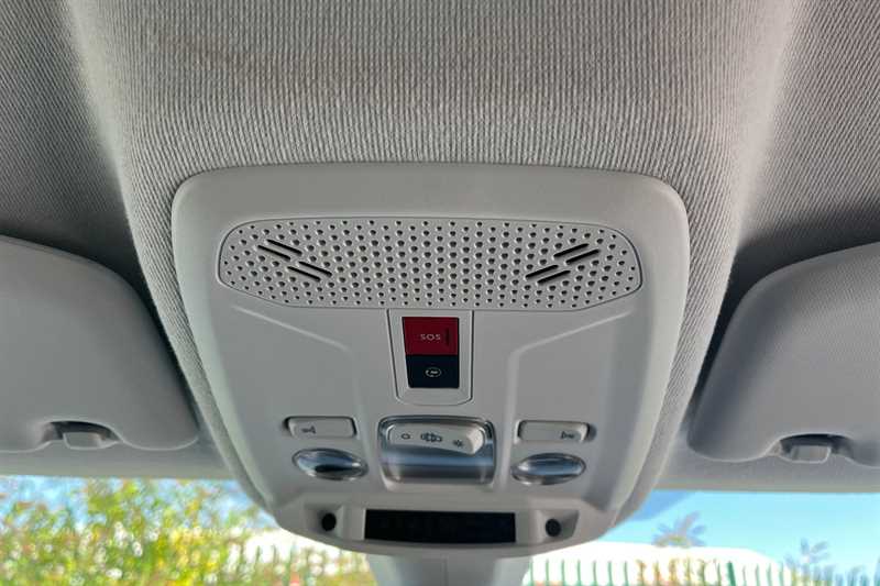 Vehicle 33