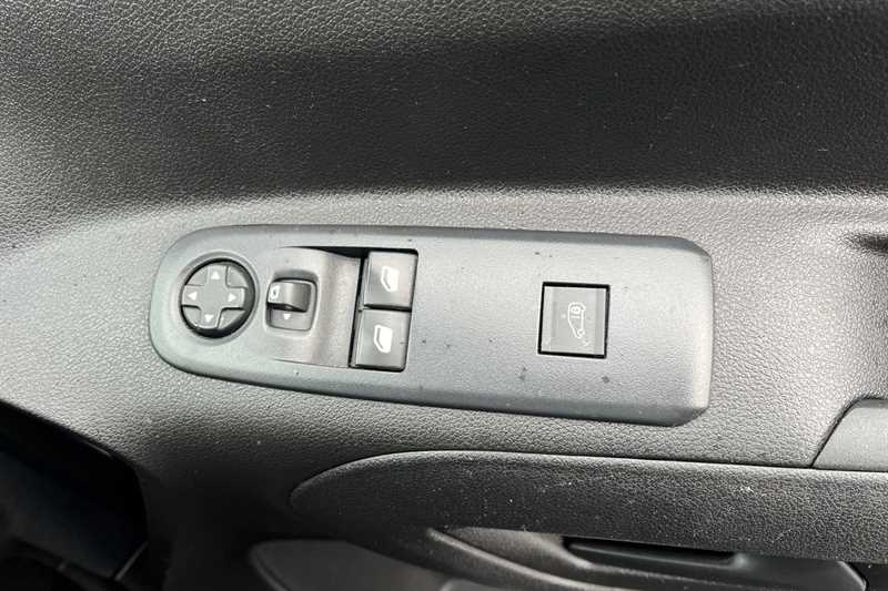 Used Vauxhall Combo 2023 for sale - 77513611: Photo 16