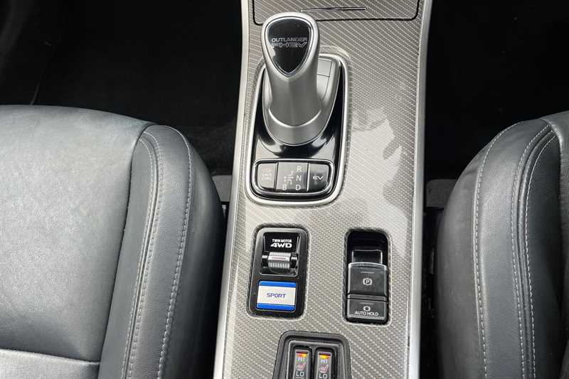 Used Mitsubishi Outlander 2020 for sale - 76754847: Photo 39