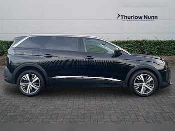 Used Peugeot 5008 2022 for sale - 77513108: Photo