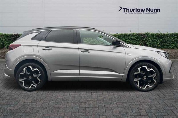 Used Vauxhall Grandland 2022 for sale - 76044634: Photo 2