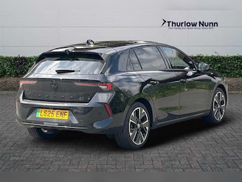 Used Vauxhall Astra 2025 for sale - 75950983: Photo