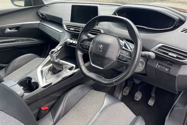 Used Peugeot 3008 2017 for sale - 76168952: Photo 10