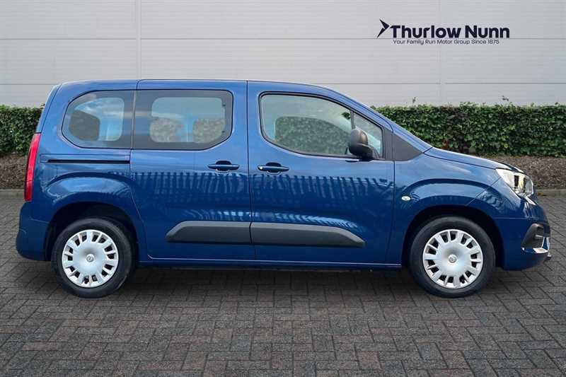Used Vauxhall Combo Life 2021 for sale - 76937718: Photo 2
