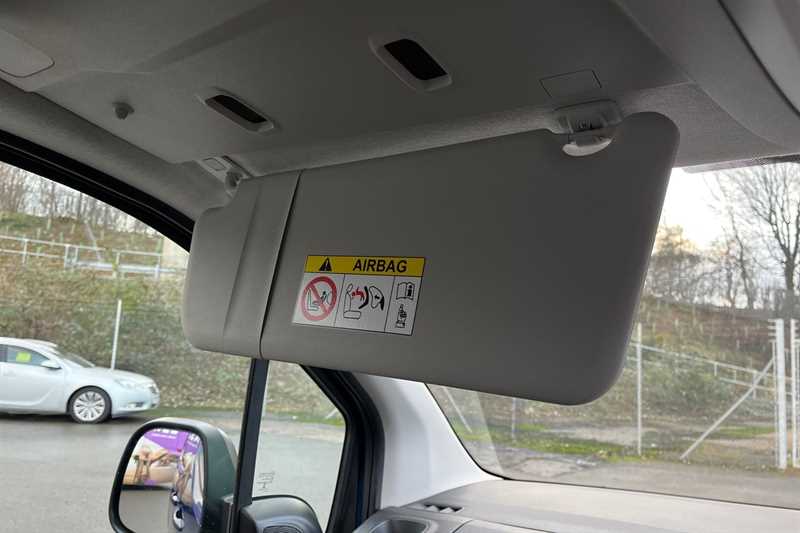 Used Vauxhall Combo Life 2021 for sale - 76937718: Photo 31