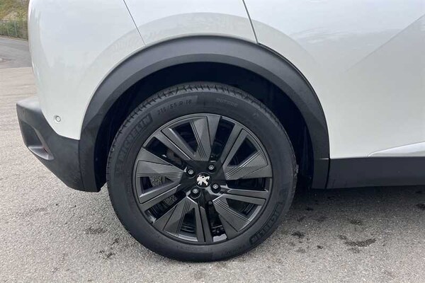 Used Peugeot E-2008 2021 for sale - 76204205: Photo 49