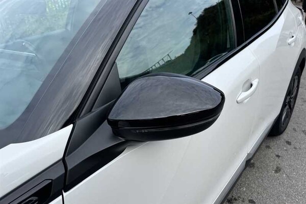 Used Peugeot E-2008 2021 for sale - 76204205: Photo 57