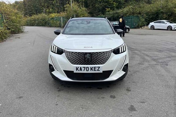 Used Peugeot E-2008 2021 for sale - 76204205: Photo 60