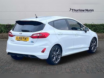 Used Ford Fiesta 2018 for sale - 76875301: Photo