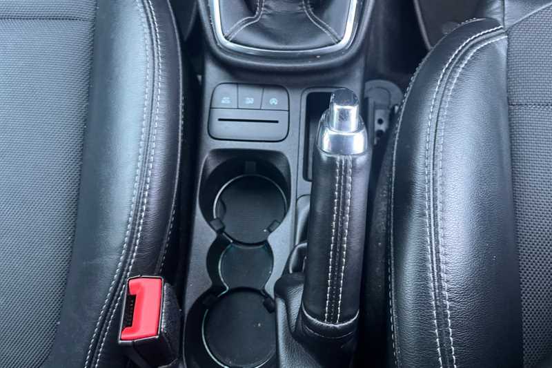 Used Ford Fiesta 2018 for sale - 76875301: Photo 40