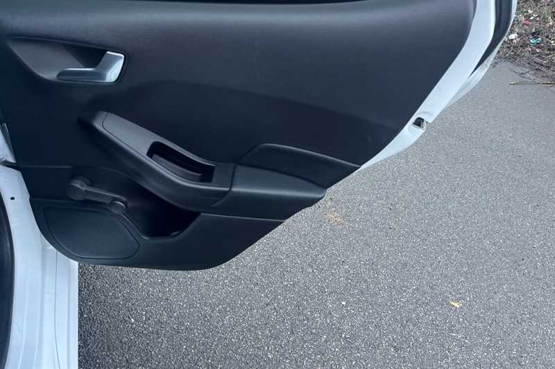 Used Ford Fiesta 2018 for sale - 76875301: Photo 43