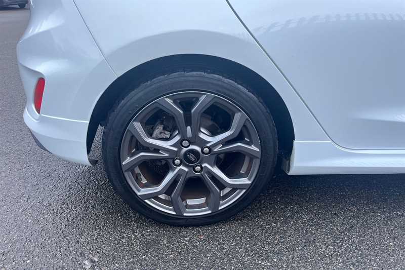 Used Ford Fiesta 2018 for sale - 76875301: Photo 51