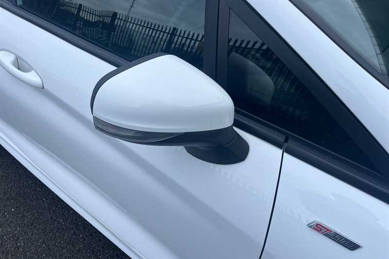 Used Ford Fiesta 2018 for sale - 76875301: Photo 52