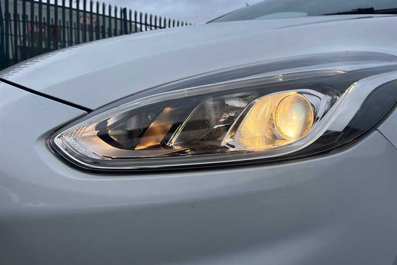 Used Ford Fiesta 2018 for sale - 76875301: Photo 56