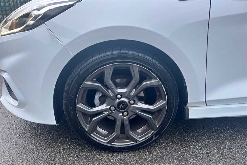 Used Ford Fiesta 2018 for sale - 76875301: Photo 58