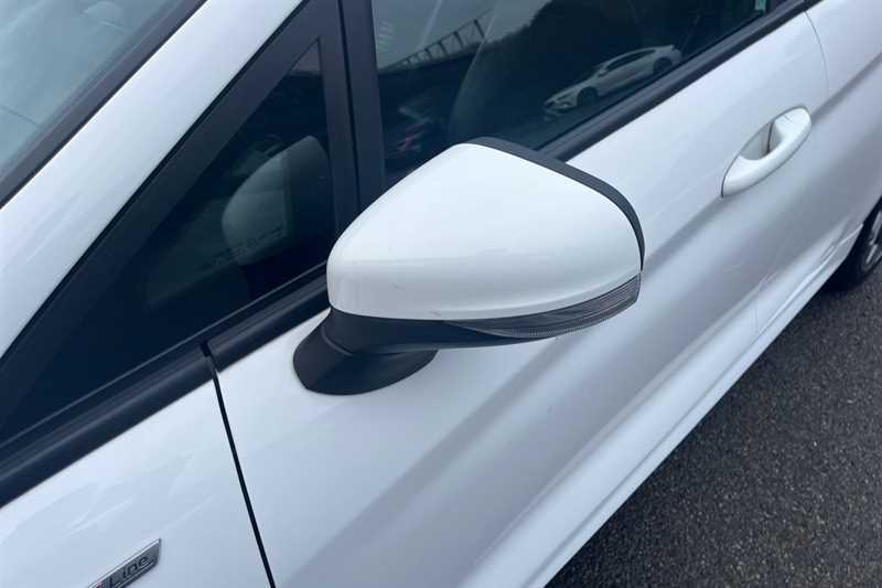 Used Ford Fiesta 2018 for sale - 76875301: Photo 59