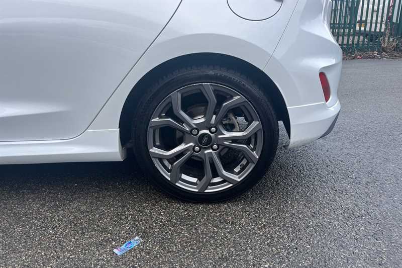 Used Ford Fiesta 2018 for sale - 76875301: Photo 9