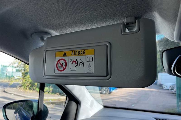 Used Vauxhall Crossland 2022 for sale - 76204256: Photo 31