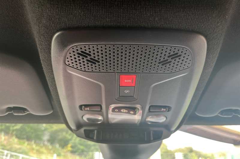 Vehicle 33