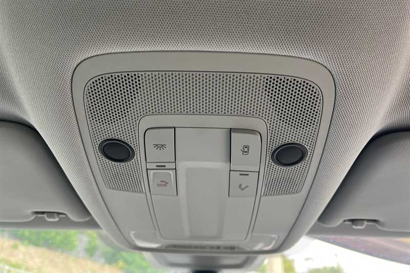 Vehicle 33