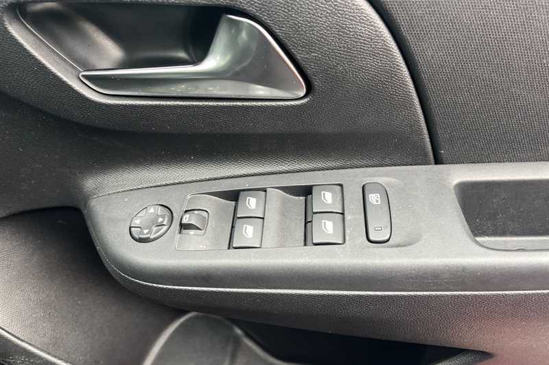 Used Vauxhall Corsa 2024 for sale - 76999926: Photo 16