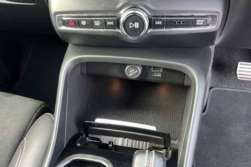 Used Volvo XC40 2020 for sale - 77146816: Photo 15