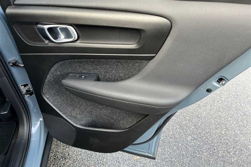 Used Volvo XC40 2020 for sale - 77146816: Photo 42