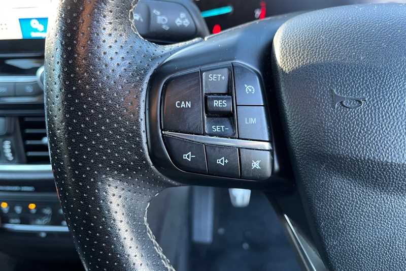 Used Ford Fiesta 2018 for sale - 77146938: Photo 26