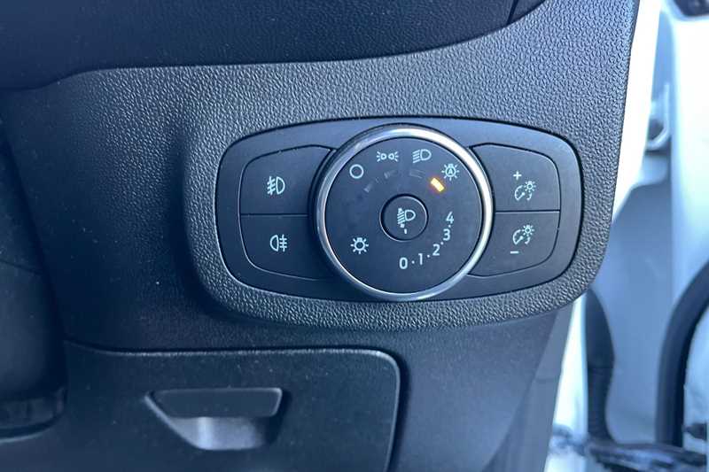 Used Ford Fiesta 2018 for sale - 77146938: Photo 30
