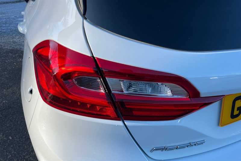 Used Ford Fiesta 2018 for sale - 77146938: Photo 46