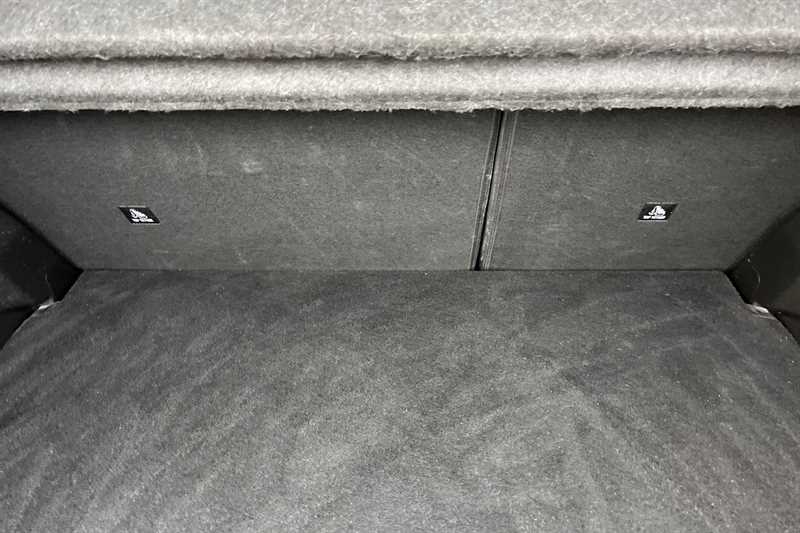 Used Peugeot E-2008 2021 for sale - 77627727: Photo 24