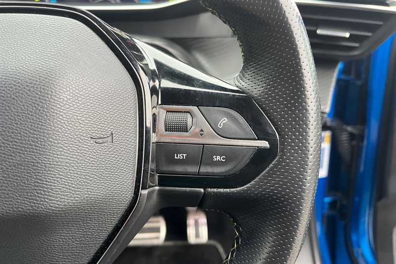 Used Peugeot E-2008 2021 for sale - 77627727: Photo 27