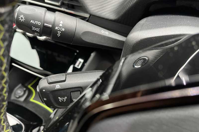 Used Peugeot E-2008 2021 for sale - 77627727: Photo 29