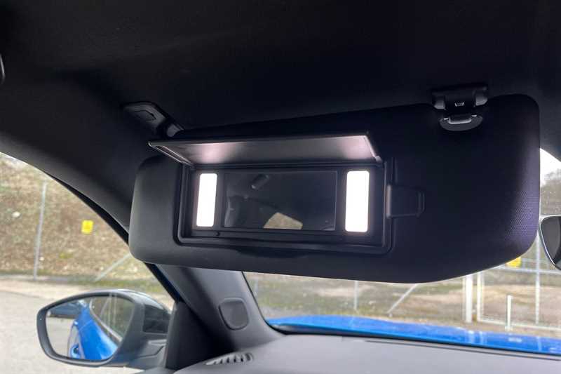 Used Peugeot E-2008 2021 for sale - 77627727: Photo 32