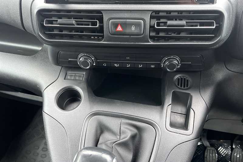 Used Vauxhall Combo Life 2022 for sale - 77471973: Photo 15
