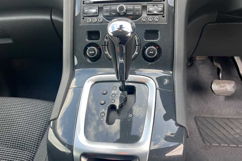 Vehicle 33